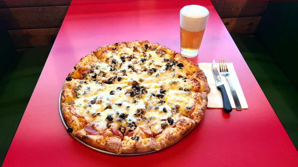 The Spot Pub Pizza Beer Food Photo